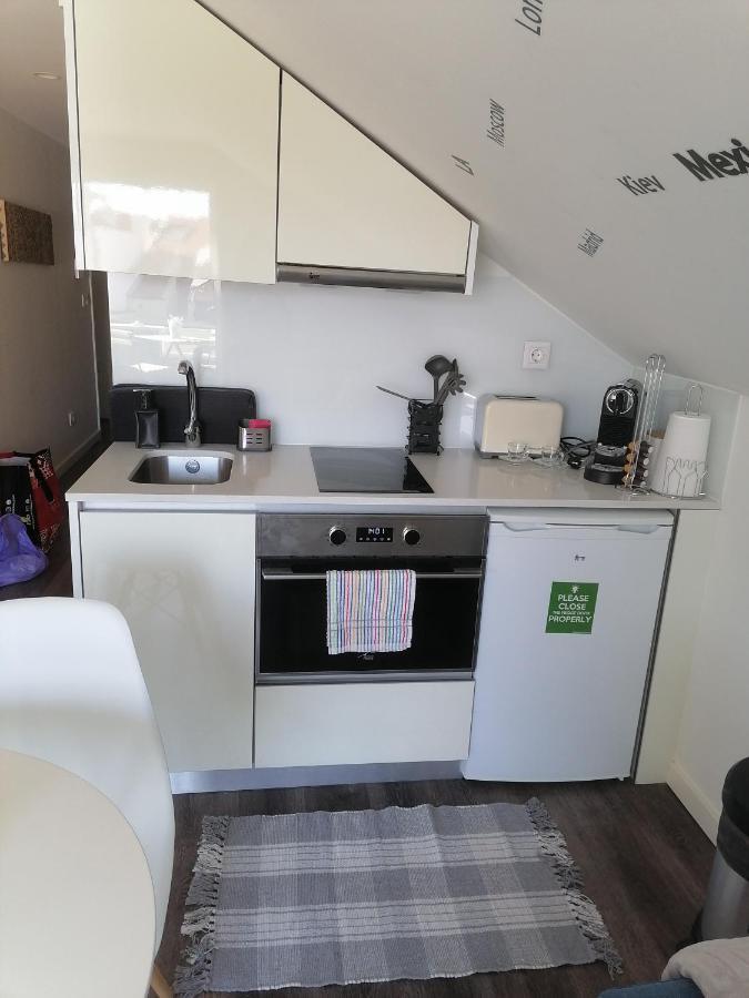 Porta 10 - Perfect For 2 With Small Terrace Aveiro Exteriör bild