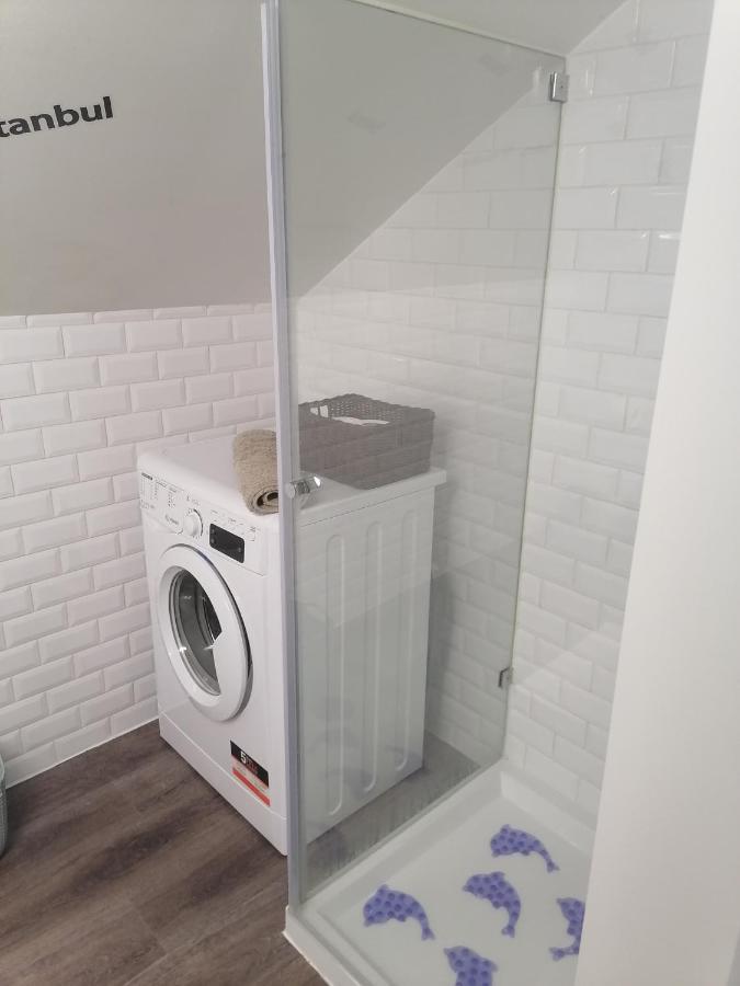 Porta 10 - Perfect For 2 With Small Terrace Aveiro Exteriör bild